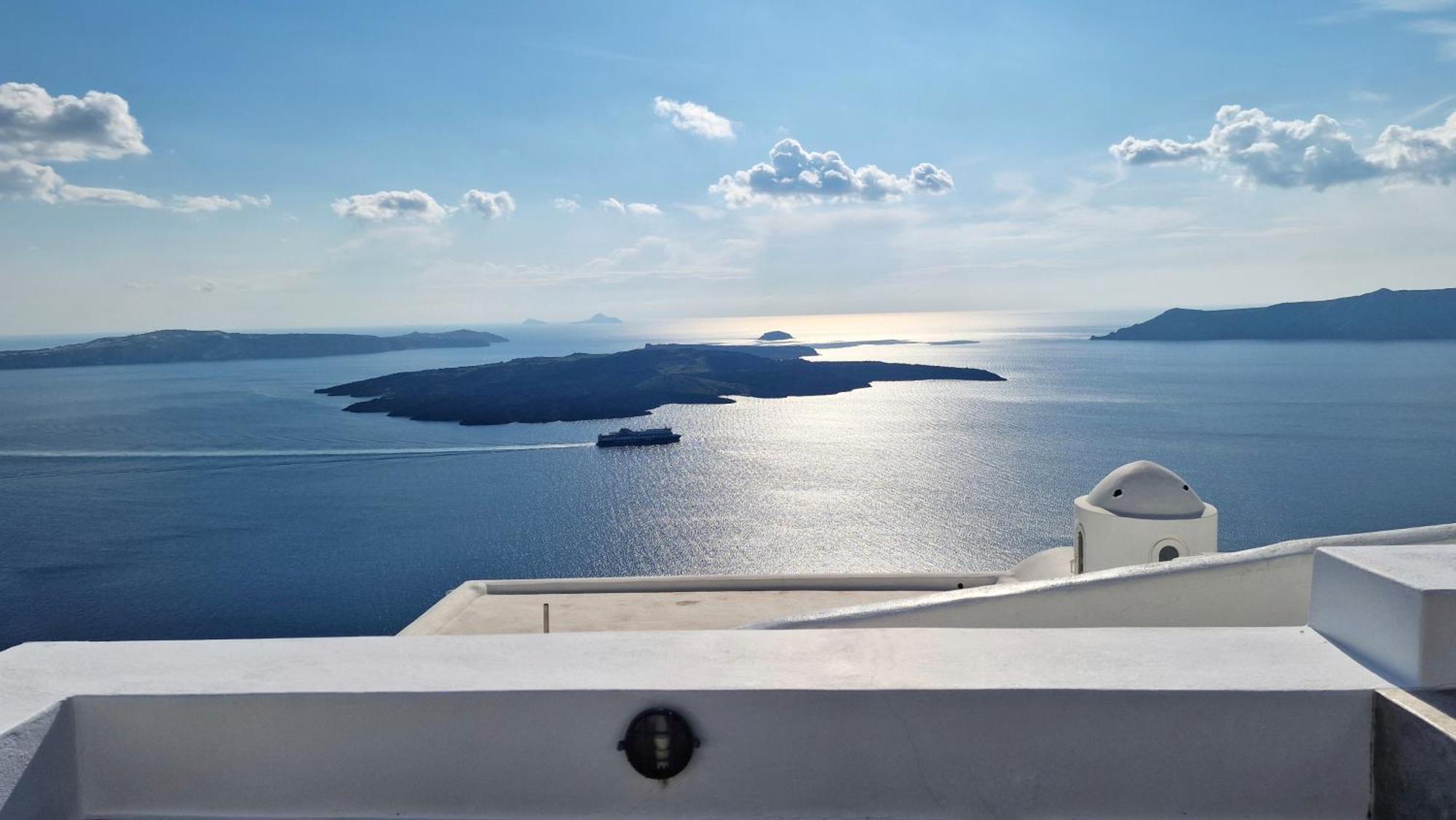 フィロステファニ Karpimo Horizon - Caldera View With Private Hot Tubヴィラ エクステリア 写真