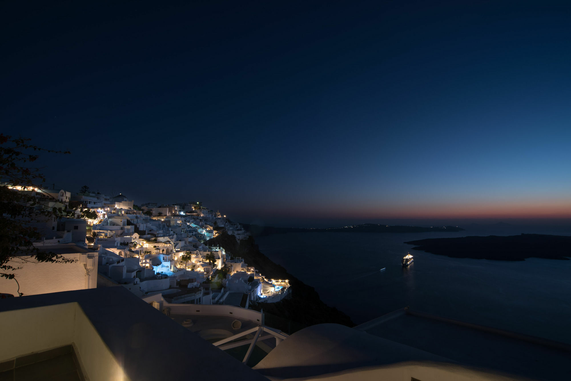 フィロステファニ Karpimo Horizon - Caldera View With Private Hot Tubヴィラ エクステリア 写真