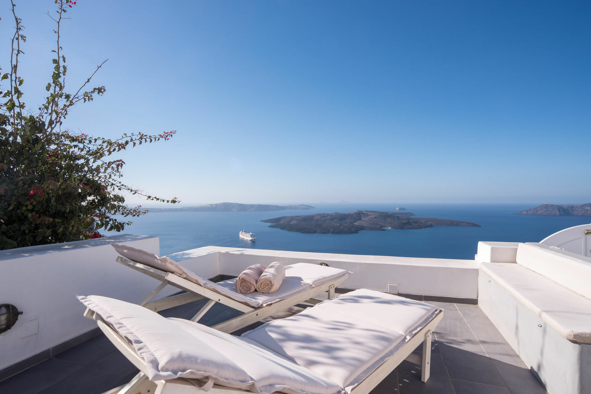 フィロステファニ Karpimo Horizon - Caldera View With Private Hot Tubヴィラ エクステリア 写真
